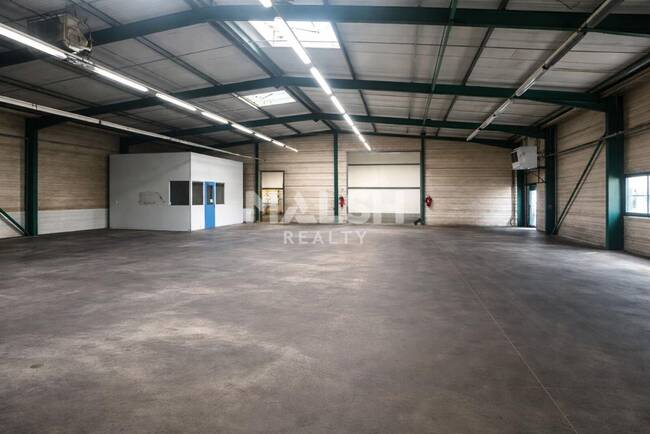 MALSH Realty & Property - Local d'activités - Nord Isère ( Ile d'Abeau / St Quentin Falavier ) - Frontonas - 1