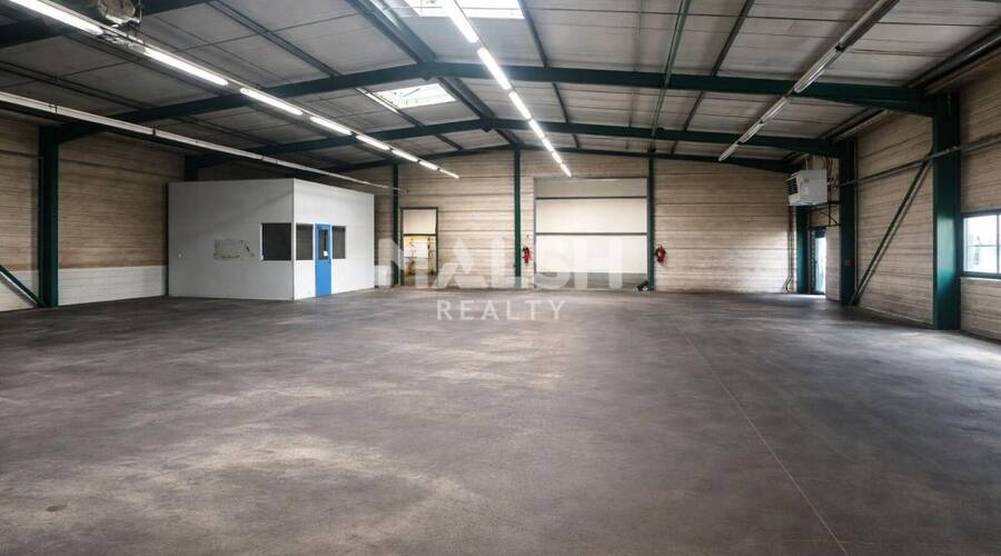 MALSH Realty & Property - Local d'activités - Nord Isère ( Ile d'Abeau / St Quentin Falavier ) - Frontonas - 1