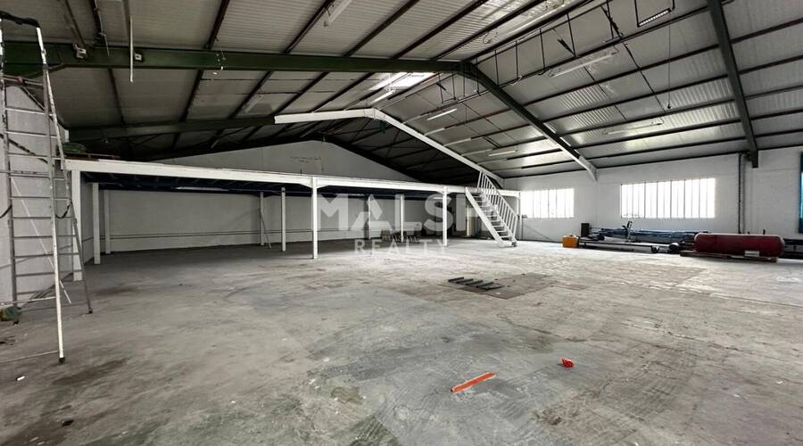 MALSH Realty & Property - Local d'activités - Lyon Nord Est (Rhône Amont) - Villeurbanne - 4