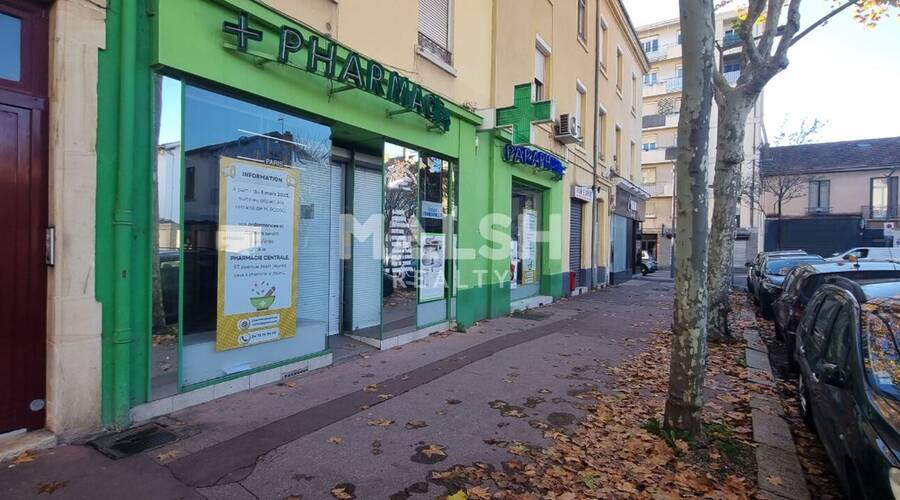 MALSH Realty & Property - Local commercial - Lyon Sud Est - Saint-Fons - 1