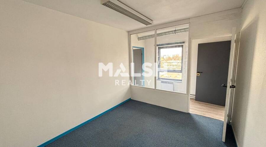 MALSH Realty & Property - Bureau - Carré de Soie / Grand Clément / Bel Air - Villeurbanne - 11