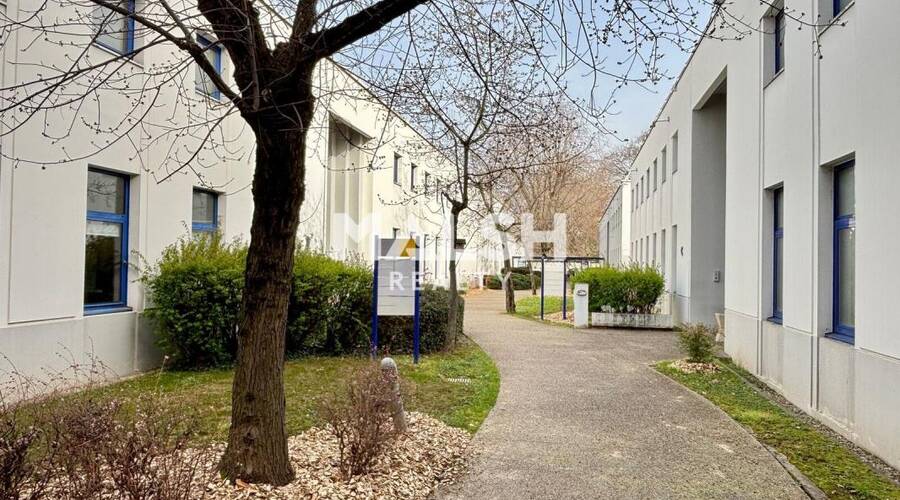 MALSH Realty & Property - Bureau - Carré de Soie / Grand Clément / Bel Air - Villeurbanne - 13