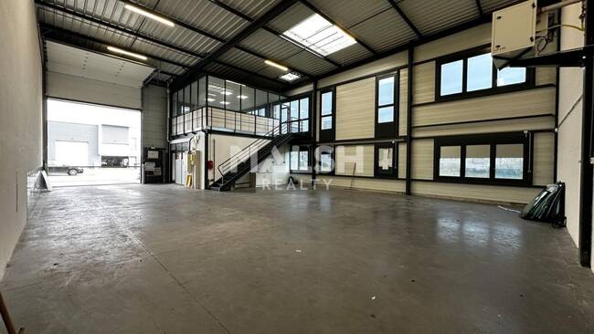 MALSH Realty & Property - Local d'activités - Lyon Sud Est - Saint-Fons - 1