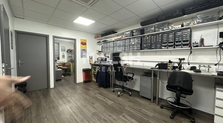 MALSH Realty & Property - Local d'activités - Côtière (Ain/A42/Beynost/Dagneux/Montluel) - Beynost - 8