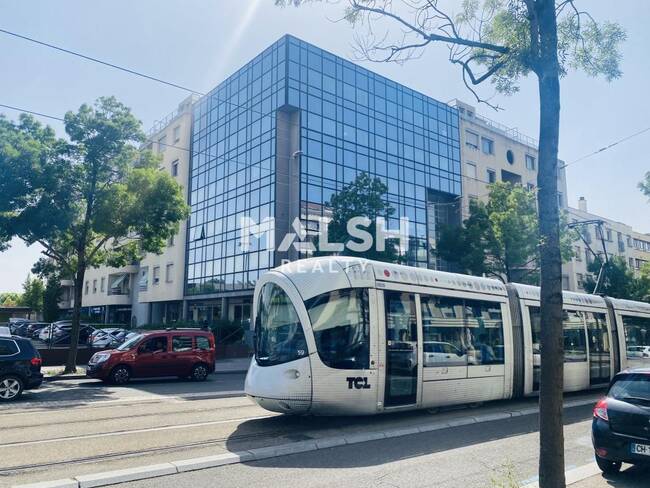 MALSH Realty & Property - Bureau - Lyon EST (St Priest /Mi Plaine/ A43 / Eurexpo) - Bron - 1