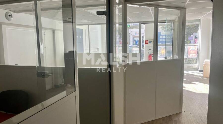 MALSH Realty & Property - Local commercial - Carré de Soie / Grand Clément / Bel Air - Villeurbanne - 7