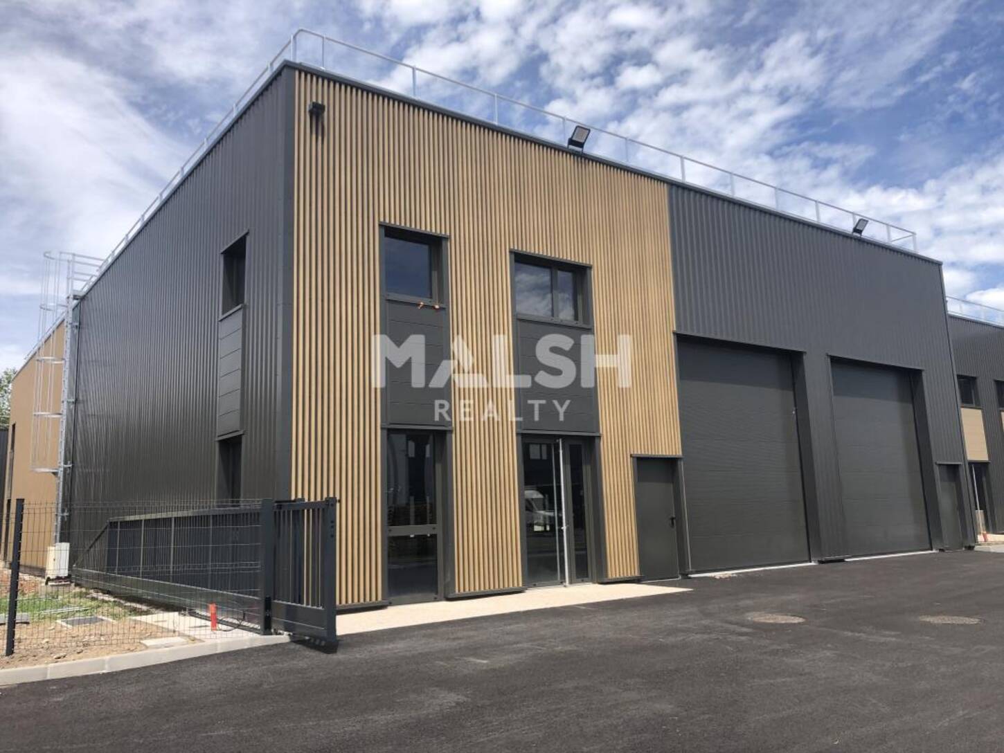MALSH Realty & Property - Local d'activités - Nord 42 - Roanne - 2