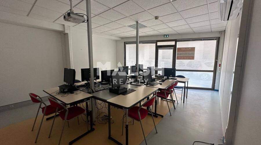 MALSH Realty & Property - Local commercial - Lyon 3° / Préfecture / Universités - Lyon 3 - 10