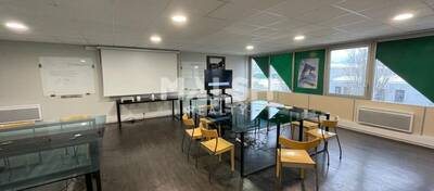 MALSH Realty & Property - Local d'activités - Lyon EST (St Priest /Mi Plaine/ A43 / Eurexpo) - Saint-Priest - 26