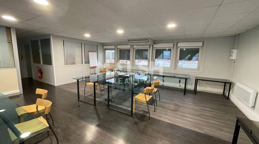 MALSH Realty & Property - Local d'activités - Lyon EST (St Priest /Mi Plaine/ A43 / Eurexpo) - Saint-Priest - 27