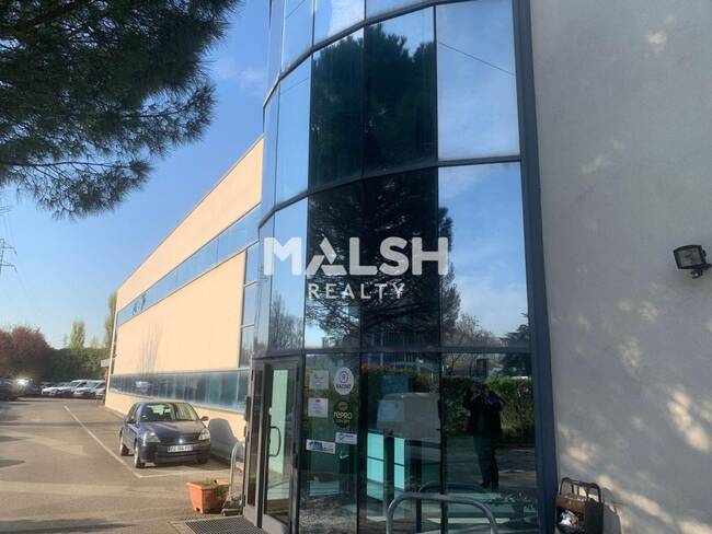 MALSH Realty & Property - Bureau - Carré de Soie / Grand Clément / Bel Air - Vaulx-en-Velin - 1