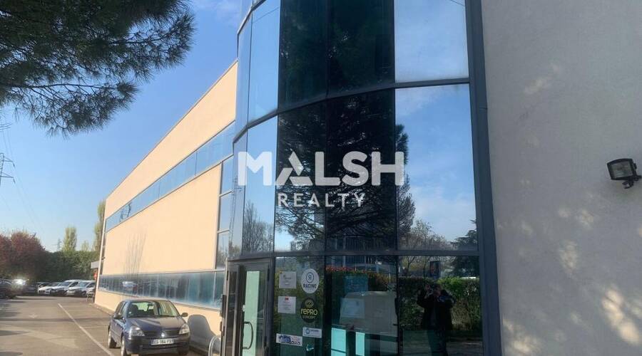 MALSH Realty & Property - Bureau - Carré de Soie / Grand Clément / Bel Air - Vaulx-en-Velin - 1