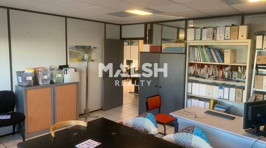 MALSH Realty & Property - Bureau - Carré de Soie / Grand Clément / Bel Air - Vaulx-en-Velin - 8