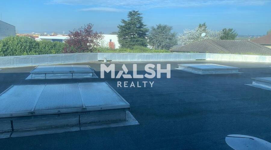 MALSH Realty & Property - Bureau - Carré de Soie / Grand Clément / Bel Air - Vaulx-en-Velin - 12