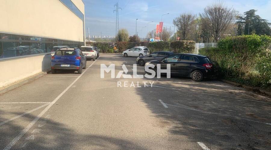MALSH Realty & Property - Bureau - Carré de Soie / Grand Clément / Bel Air - Vaulx-en-Velin - 13