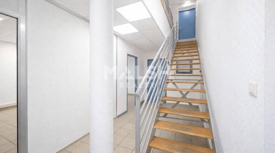 MALSH Realty & Property - Local d'activités - Lyon Nord Est (Rhône Amont) - Décines-Charpieu - 4