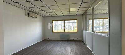 MALSH Realty & Property - Local d'activités - Lyon EST (St Priest /Mi Plaine/ A43 / Eurexpo) - Pusignan - 12