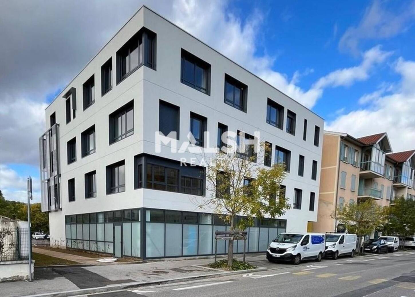 MALSH Realty & Property - Bureau - Lyon EST (St Priest /Mi Plaine/ A43 / Eurexpo) - Chassieu - 2