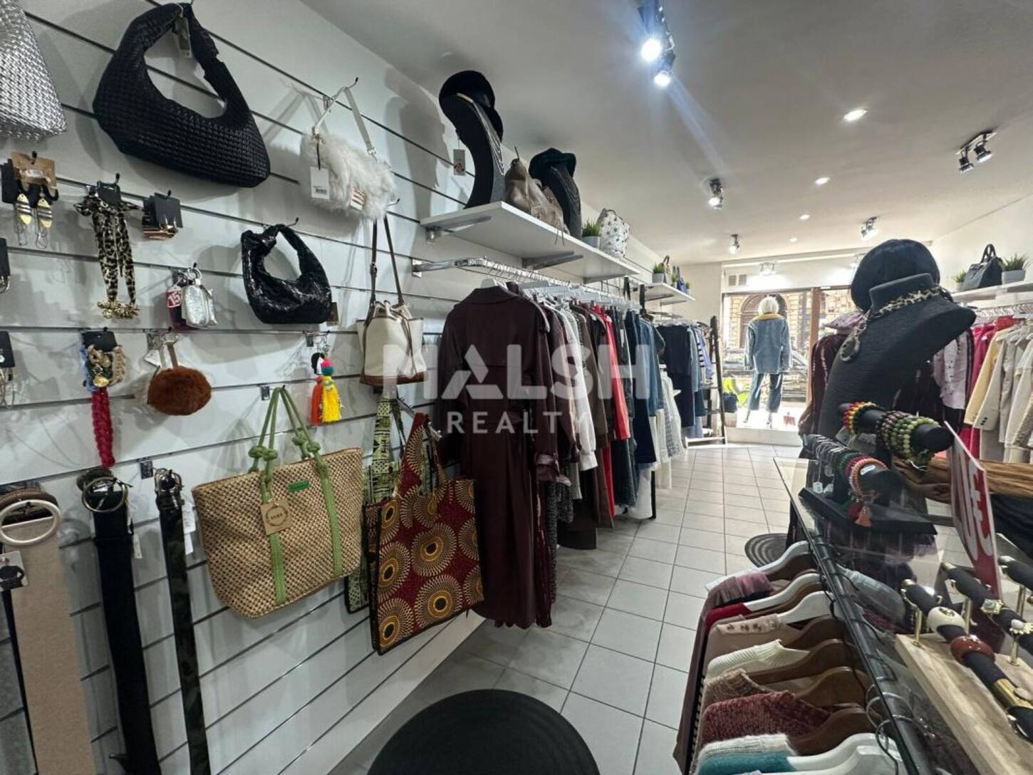 MALSH Realty & Property - Local commercial - Lyon 6° - Lyon 6 - 2