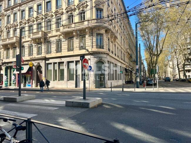 MALSH Realty & Property - Local commercial - Lyon 6° - Lyon 6 - 1