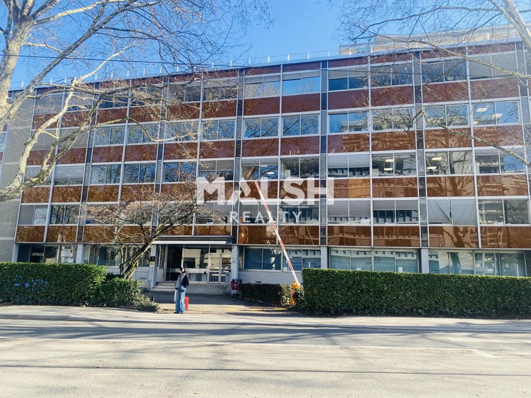 MALSH Realty & Property - Bureau - Carré de Soie / Grand Clément / Bel Air - Villeurbanne - 2