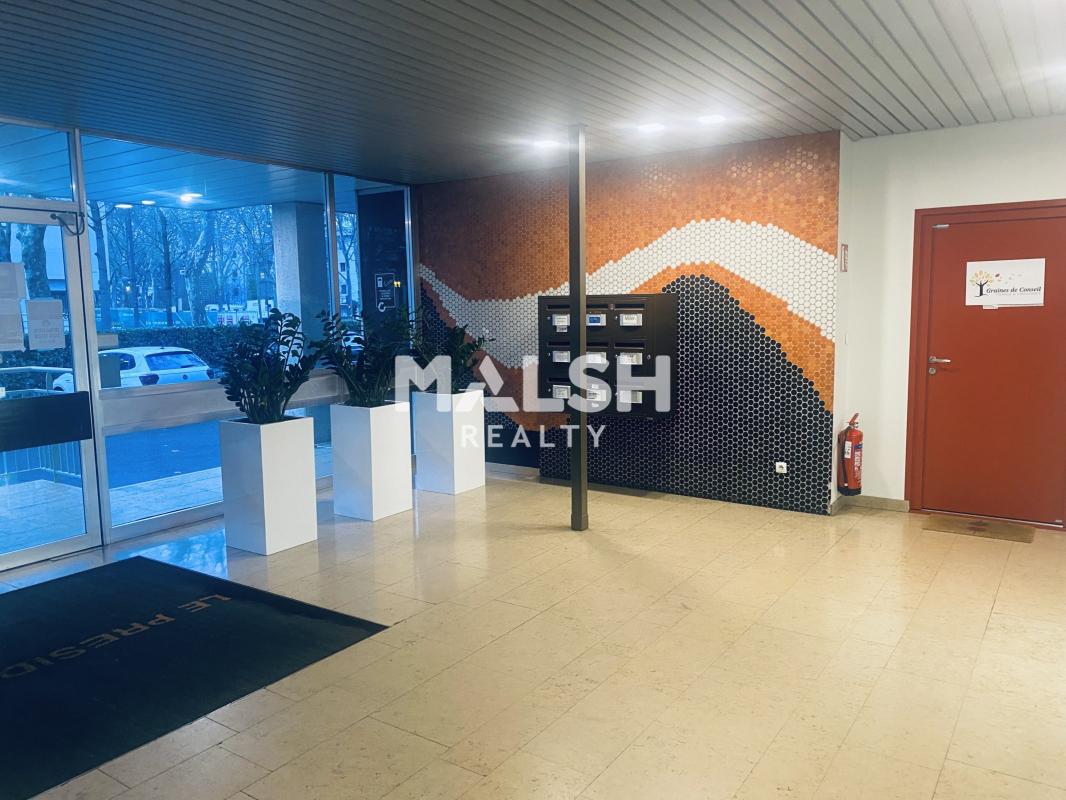 MALSH Realty & Property - Bureau - Carré de Soie / Grand Clément / Bel Air - Villeurbanne - 4