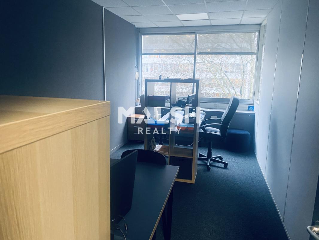 MALSH Realty & Property - Bureau - Carré de Soie / Grand Clément / Bel Air - Villeurbanne - 11