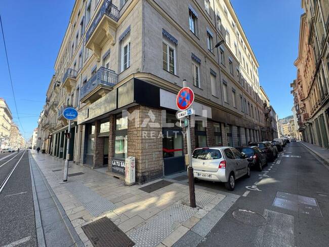 MALSH Realty & Property - Local commercial - Saint-Etienne Métropole - Saint-Étienne - 1