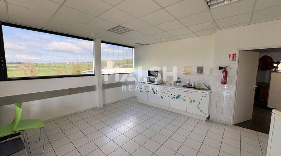MALSH Realty & Property - Bureau - Extérieurs OUEST (Tarare / Arbresle) - Saint-Symphorien-sur-Coise - 8