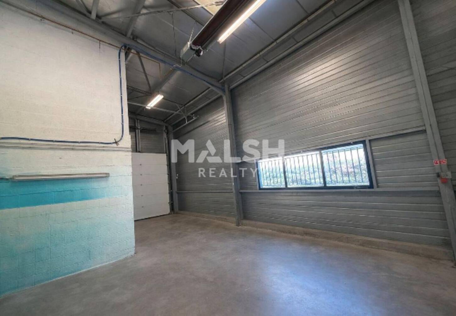 MALSH Realty & Property - Local d'activités - Nord Isère (Isle d'Abeau / St Quentin Falavier) - Saint-Quentin-Fallavier - 2