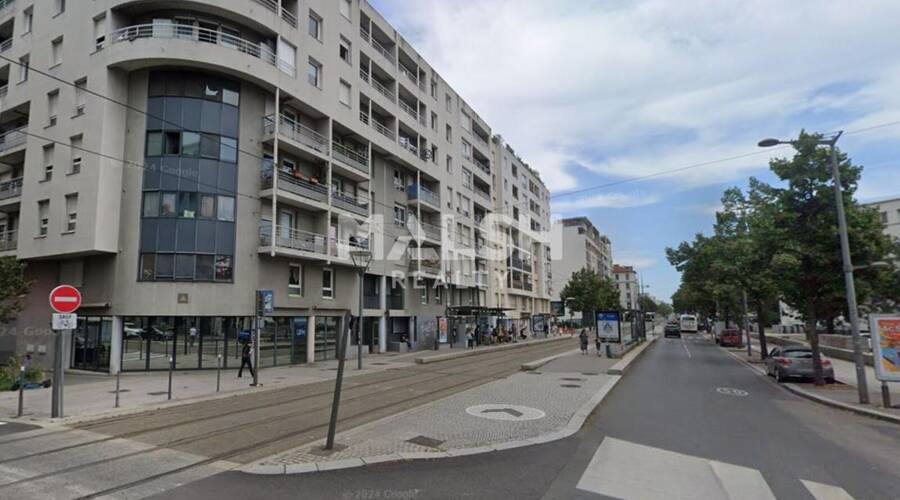MALSH Realty & Property - Local commercial - Lyon 7° / Gerland - Lyon 7 - 2