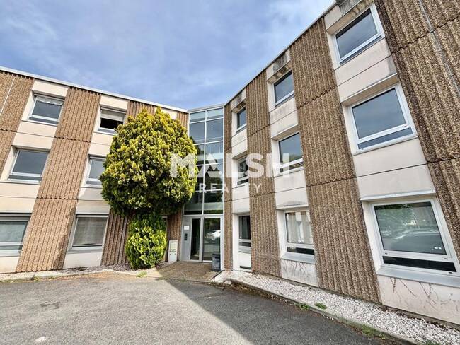 MALSH Realty & Property - Bureau - Lyon Nord Ouest (Techlid / Monts d'Or) - Écully - 1