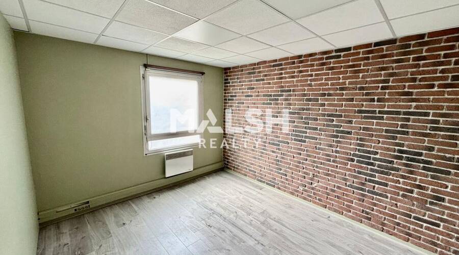 MALSH Realty & Property - Bureau - Lyon Nord Ouest (Techlid / Monts d'Or) - Écully - 4
