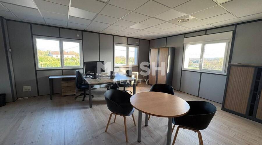 MALSH Realty & Property - Bureau - Extérieurs OUEST (Tarare / Arbresle) - Lentilly - 1