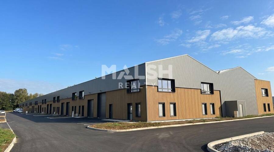 MALSH Realty & Property - Local d'activités - Nord Isère (Isle d'Abeau / St Quentin Falavier) - Bourgoin-Jallieu - 1