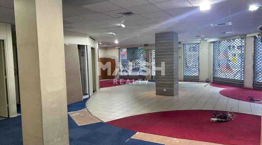 MALSH Realty & Property - Local commercial - Lyon 7° / Gerland - Lyon 7 - 3