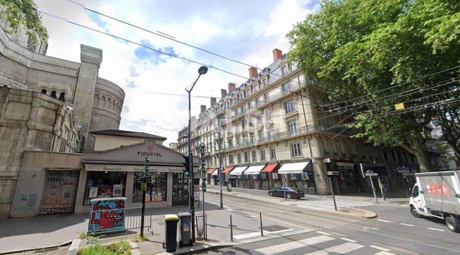 MALSH Realty & Property - Local commercial - Lyon 6° - Lyon 3 - 2