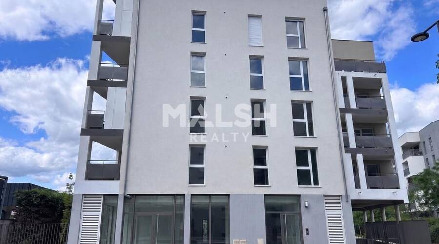 MALSH Realty & Property - Local commercial - Lyon Sud Ouest - Pierre-Bénite - 1