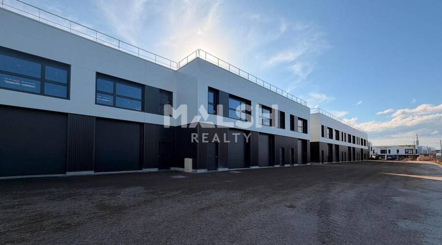 MALSH Realty & Property - Local d'activités - Lyon Nord Est (Rhône Amont) - Décines-Charpieu - 3