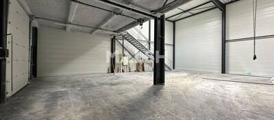 MALSH Realty & Property - Local d'activités - Lyon Nord Est (Rhône Amont) - Décines-Charpieu - 3