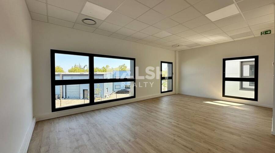 MALSH Realty & Property - Local d'activités - Lyon Nord Est (Rhône Amont) - Décines-Charpieu - 6