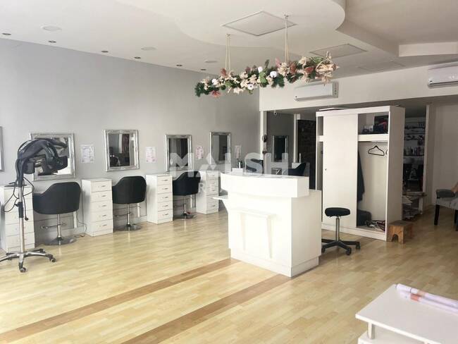 MALSH Realty & Property - Local commercial - Lyon 2° / Presqu'île - Lyon 2 - 1