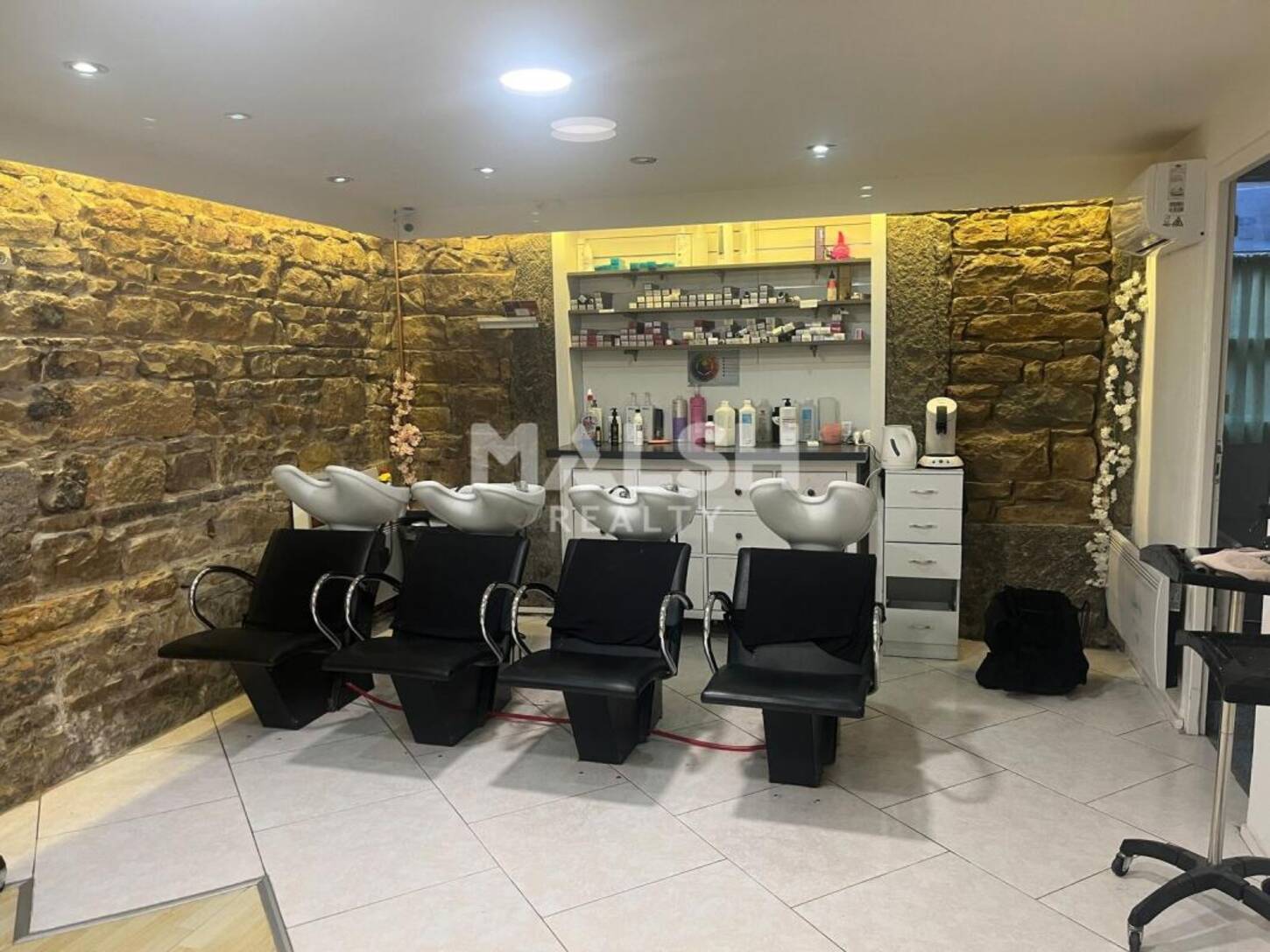 MALSH Realty & Property - Local commercial - Lyon 2° / Presqu'île - Lyon 2 - 2