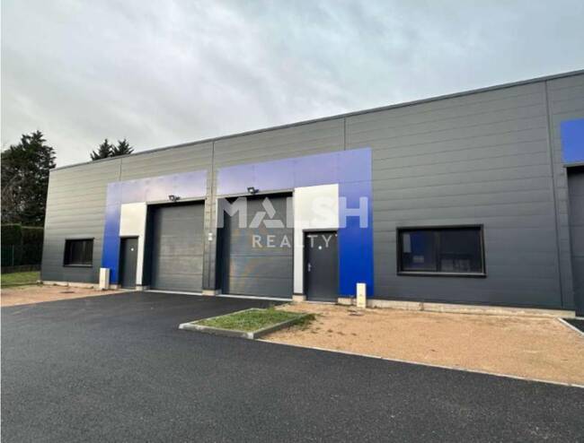 MALSH Realty & Property - Local d'activités - Extérieurs NORD (Villefranche / Belleville) - Pommiers - 1