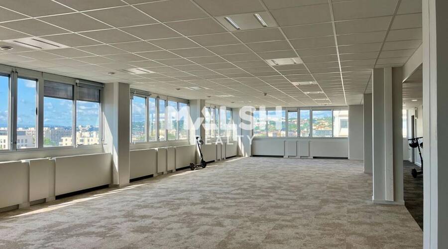 MALSH Realty & Property - Bureau - Lyon 3° / Part-Dieu - Lyon 3 - 2