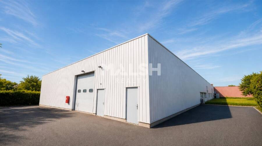 MALSH Realty & Property - Local d'activités - Lyon EST (St Priest /Mi Plaine/ A43 / Eurexpo) - Bron - 1