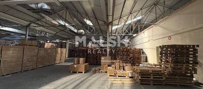 MALSH Realty & Property - Local d'activités - Nord 42 - Commelle-Vernay - 3