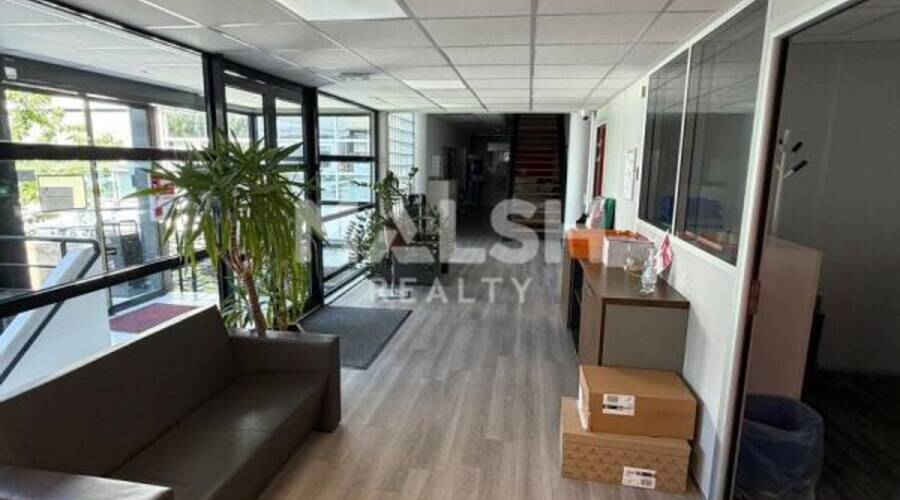 MALSH Realty & Property - Bureau - Extérieurs SUD (Vallée du Rhône) - Chasse-sur-Rhône - 2