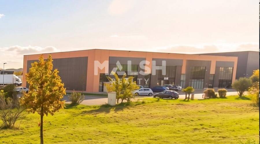MALSH Realty & Property - Local commercial - Nord Isère (Isle d'Abeau / St Quentin Falavier) - Saint-Quentin-Fallavier - 1