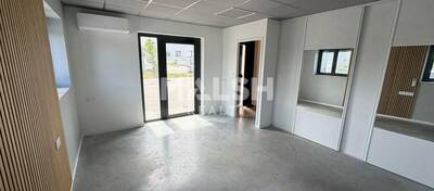 MALSH Realty & Property - Local d'activités - Nord Isère (Isle d'Abeau / St Quentin Falavier) - Saint-Alban-de-Roche - 3